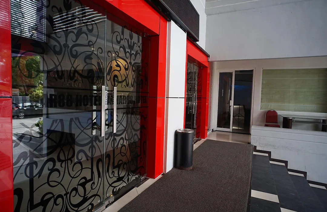Oyo 1477 Athar 88 Hotel-1